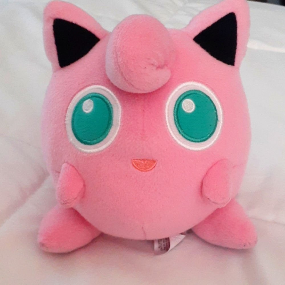 Pokemon Jigglypuff Plush